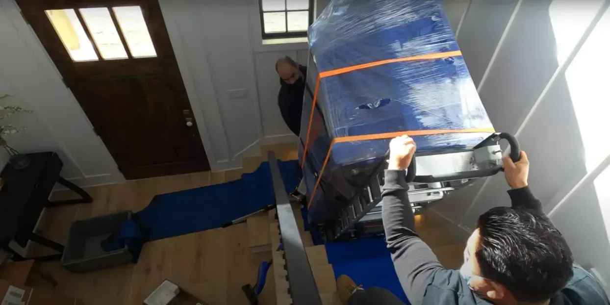 Moving gallery photo 3